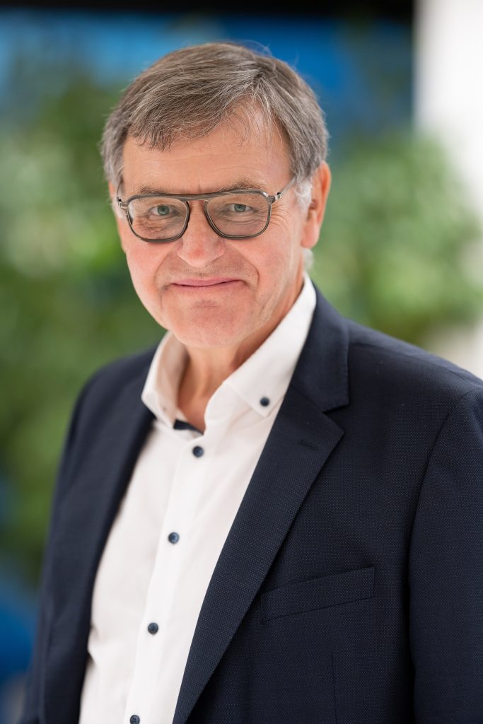 Meet the Author: Loïc De Cannière